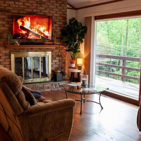 Modern Cabin With Hot Tub Grill Lake Beach Wineries Hiking Fishing And Hershey Park Family And Pet Friendly Superhosts On Ab&B Mount Gretna Ngoại thất bức ảnh