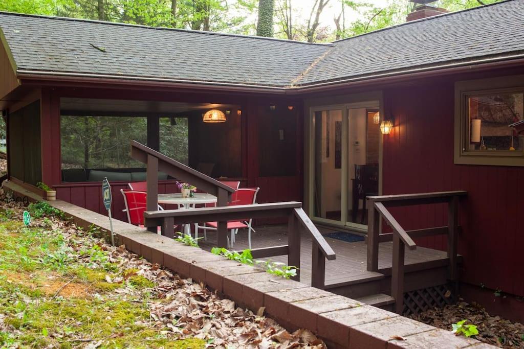 Modern Cabin With Hot Tub Grill Lake Beach Wineries Hiking Fishing And Hershey Park Family And Pet Friendly Superhosts On Ab&B Mount Gretna Ngoại thất bức ảnh