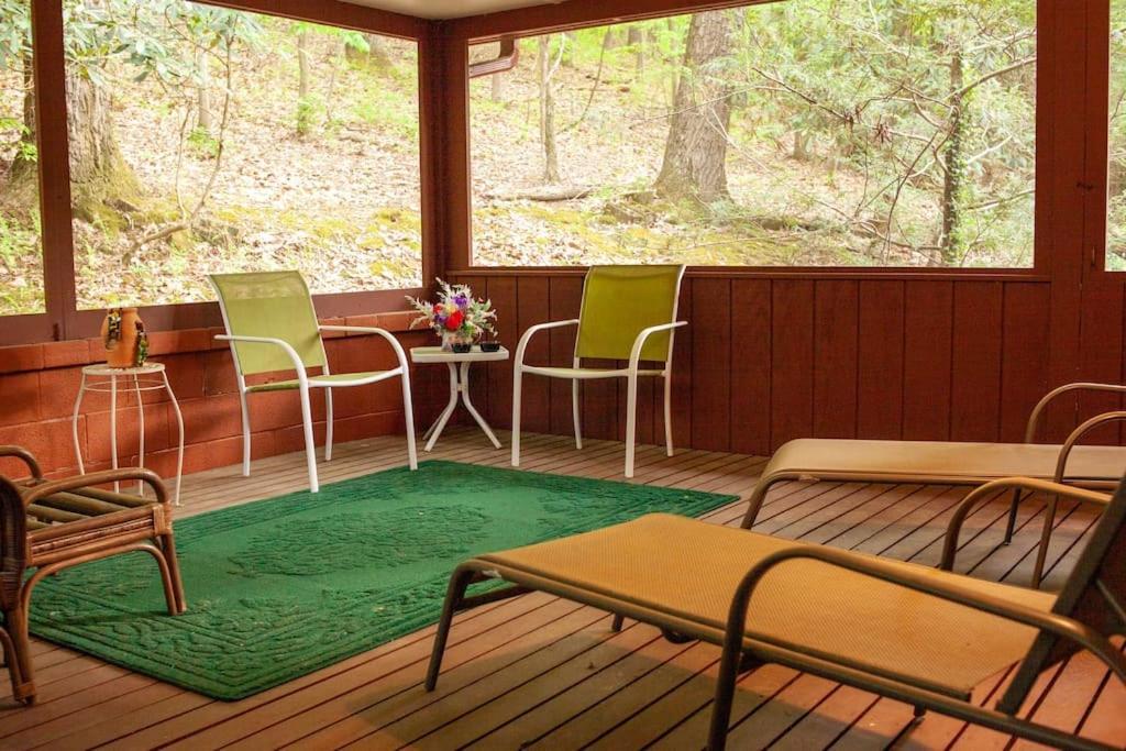 Modern Cabin With Hot Tub Grill Lake Beach Wineries Hiking Fishing And Hershey Park Family And Pet Friendly Superhosts On Ab&B Mount Gretna Ngoại thất bức ảnh