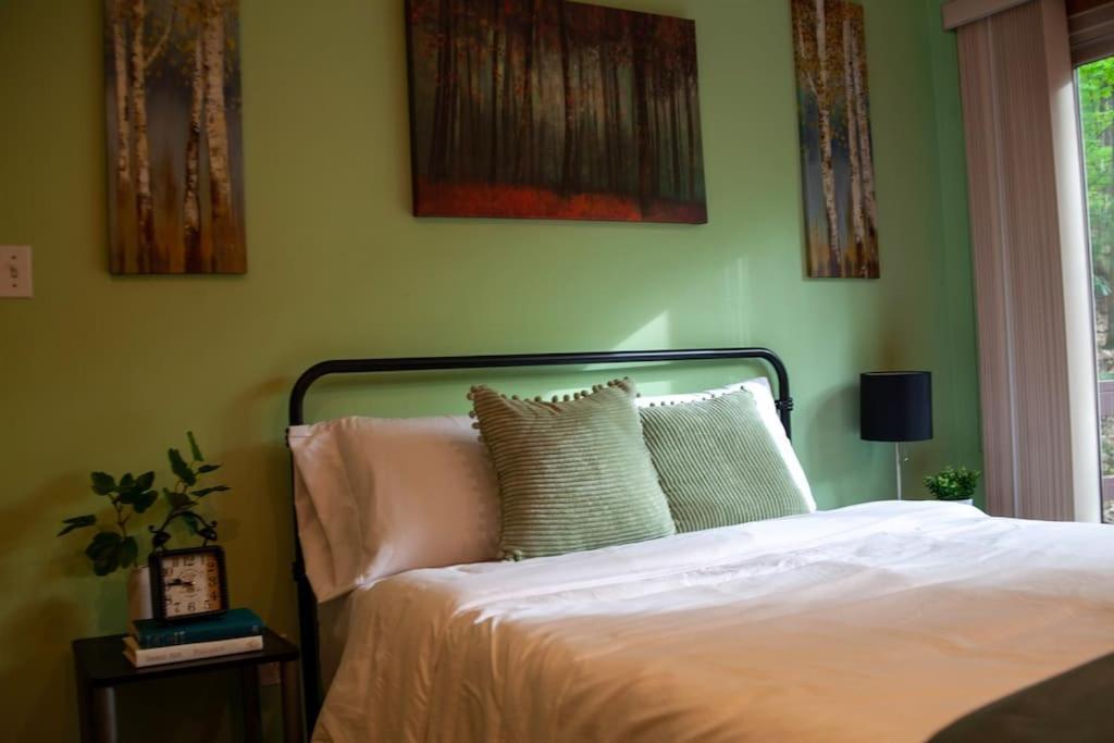 Modern Cabin With Hot Tub Grill Lake Beach Wineries Hiking Fishing And Hershey Park Family And Pet Friendly Superhosts On Ab&B Mount Gretna Ngoại thất bức ảnh
