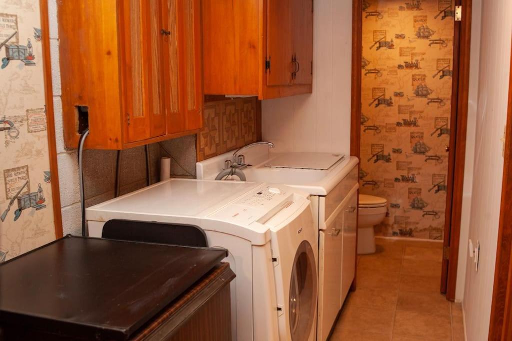 Modern Cabin With Hot Tub Grill Lake Beach Wineries Hiking Fishing And Hershey Park Family And Pet Friendly Superhosts On Ab&B Mount Gretna Ngoại thất bức ảnh